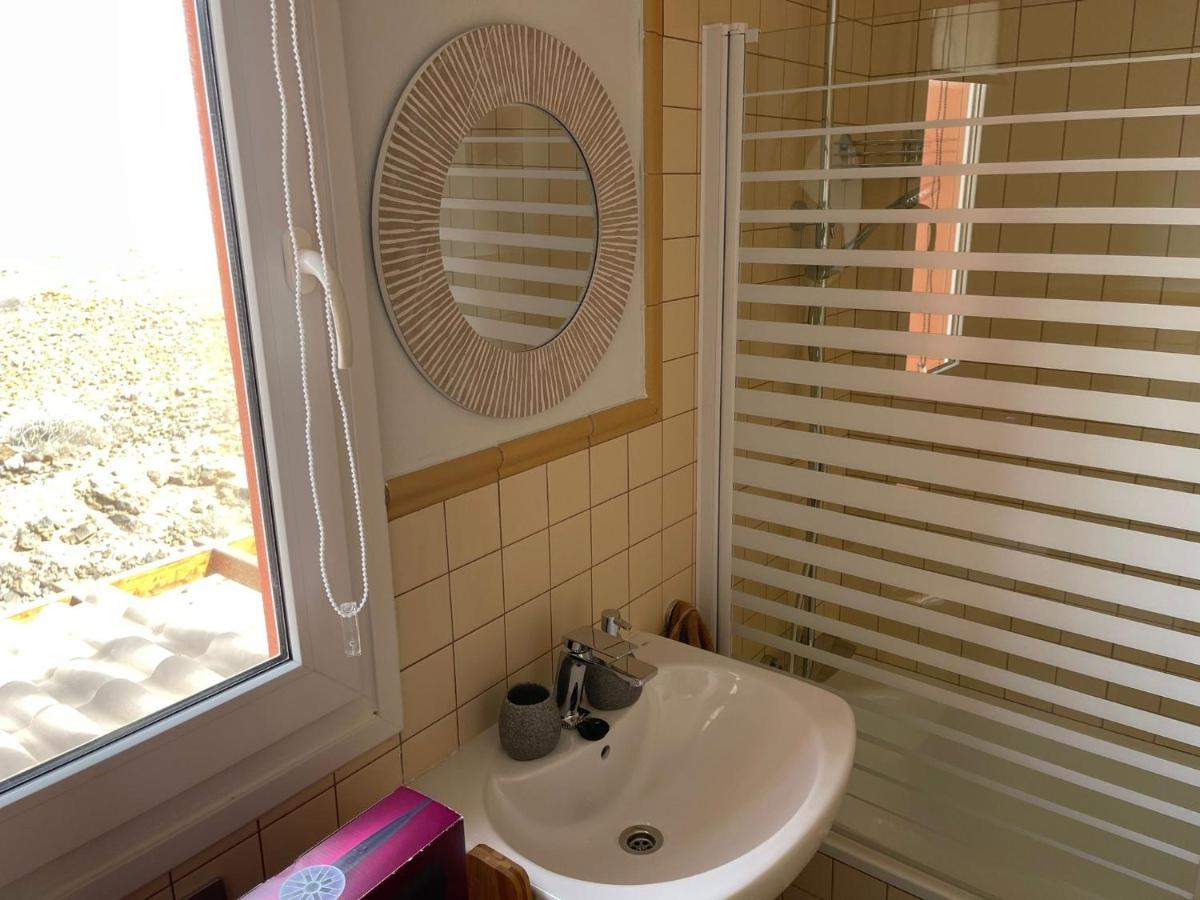 Villa Marie Agradable Y Tranquila Maison Con Piscina Corralejo Exterior foto