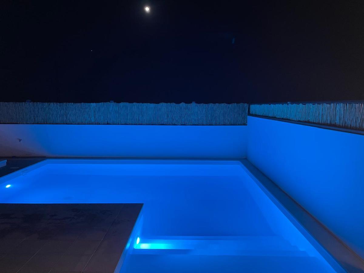 Villa Marie Agradable Y Tranquila Maison Con Piscina Corralejo Exterior foto
